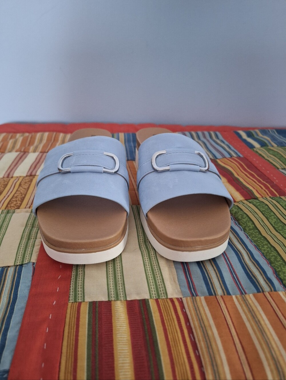 Life Stride Genevive NWOB Powder Blue Slide Sandals Silver Buckle Women's Size 8